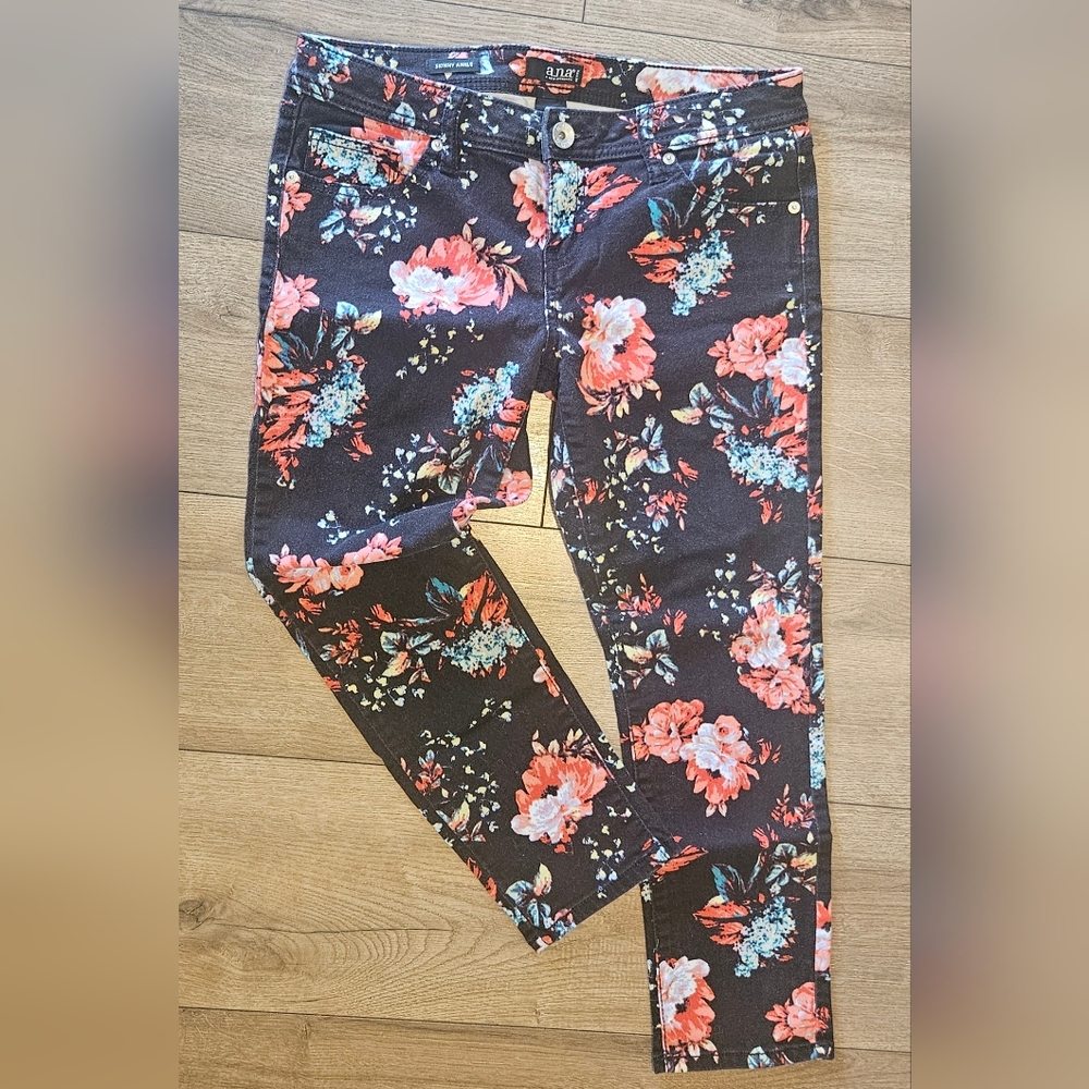 Barely Worn- A.N.A.-Mid-Rise Floral Print Skinny Ankle Jeans - Size 10P -NearNew